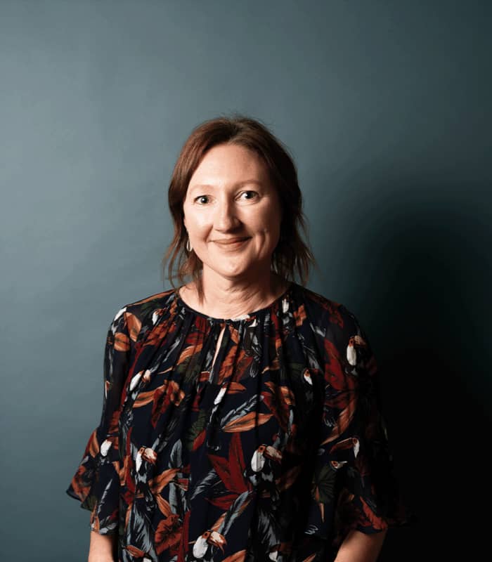 Angela Winton Profile Image