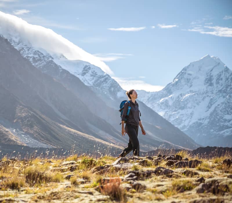 hiking in mount cook national park new zealand